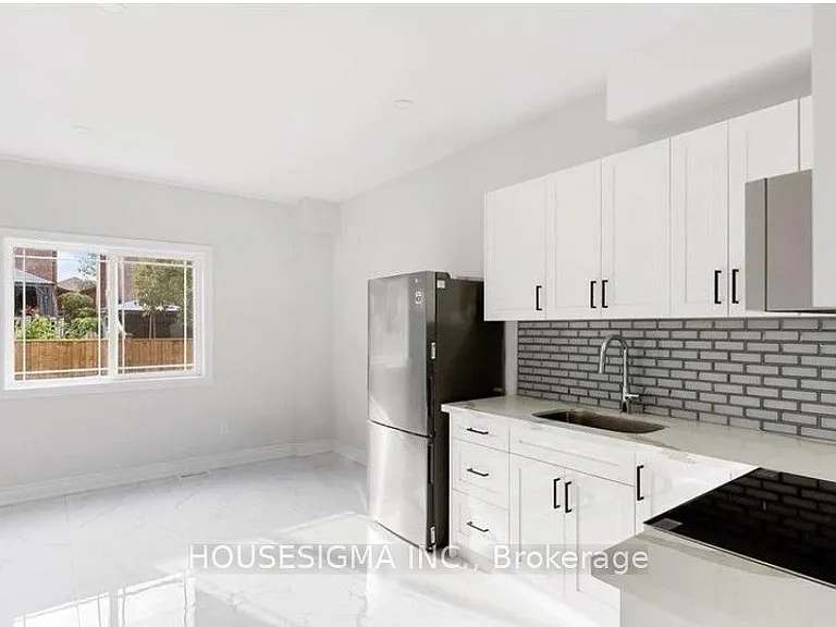 659 Roselaire Trl #4 — Photo 4
