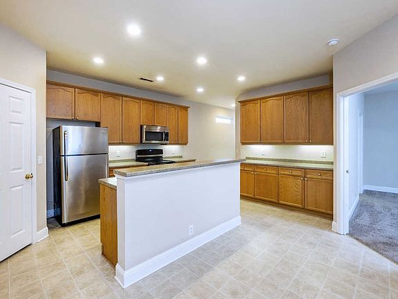 5th image of 5967 Cottingham Dr