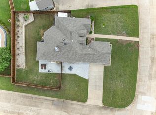 121 Daisey Ln, Justin, TX 76247
