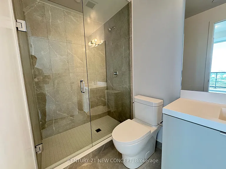 5858 Yonge St #LPH08 — Photo 15