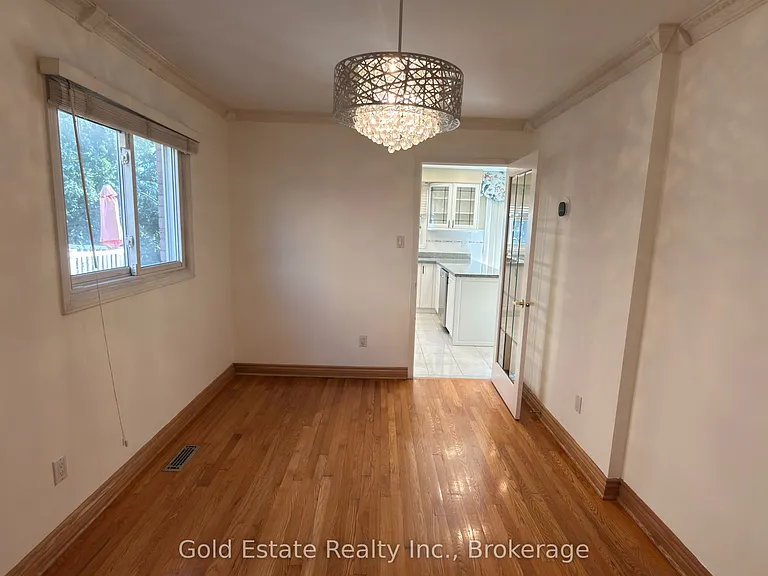 5202 Huntingfield Dr E — Photo 11