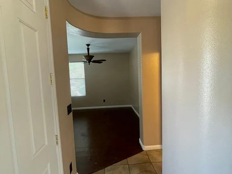 5645 Breckenridge St — Photo 5
