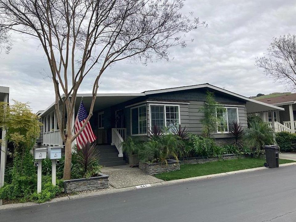 1st image of 441 Mill Pond Dr #441