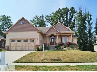 8633 Carlsbad Ln, Lansing, MI