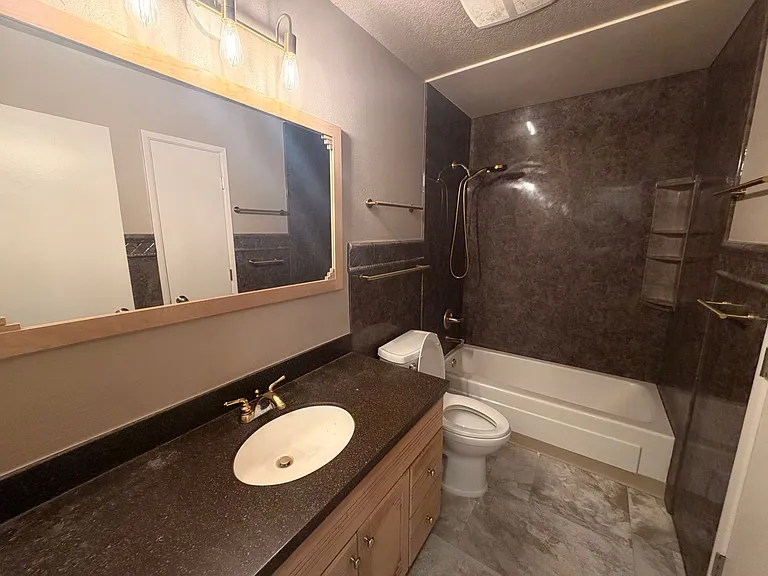 6721 Foothill Dr — Photo 10