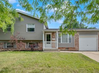 5161 Bellaire Rd, Oak Forest, IL 60452