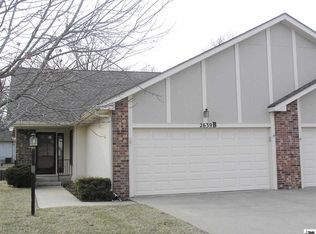 2639 SW Arrowhead Rd #A, Topeka, KS 66614