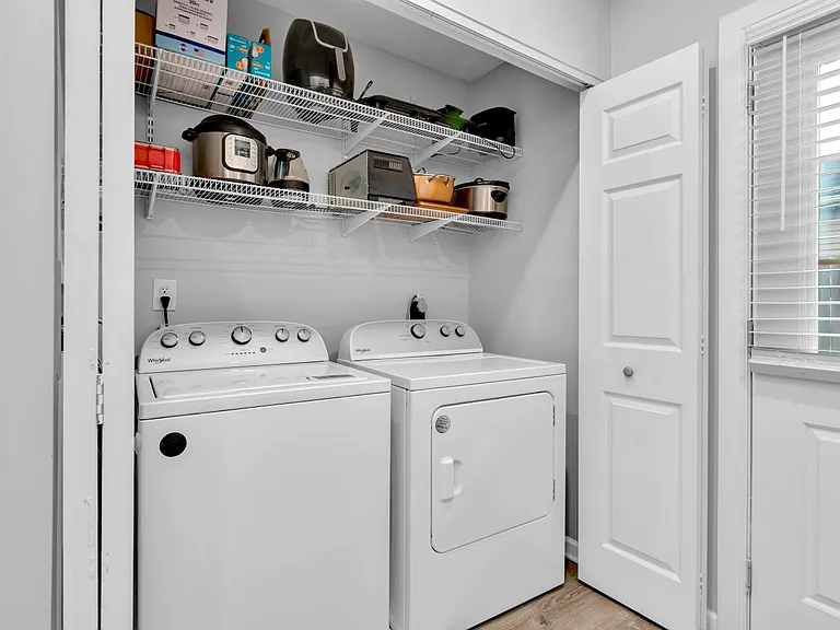 2393 Sawbury Blvd — Photo 12
