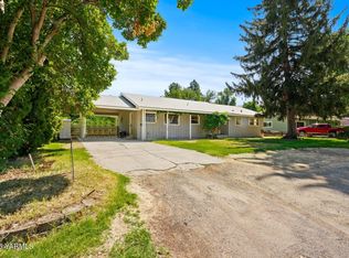 1020 Elm St, Prosser, WA 99350