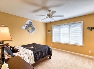 2071 Eagle Trace Dr, Greenwood, IN 46143 | Zillow