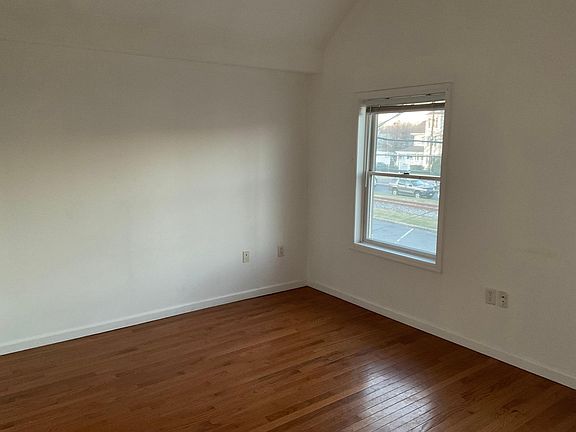 2nd image of 30 W Railroad Ave #2
