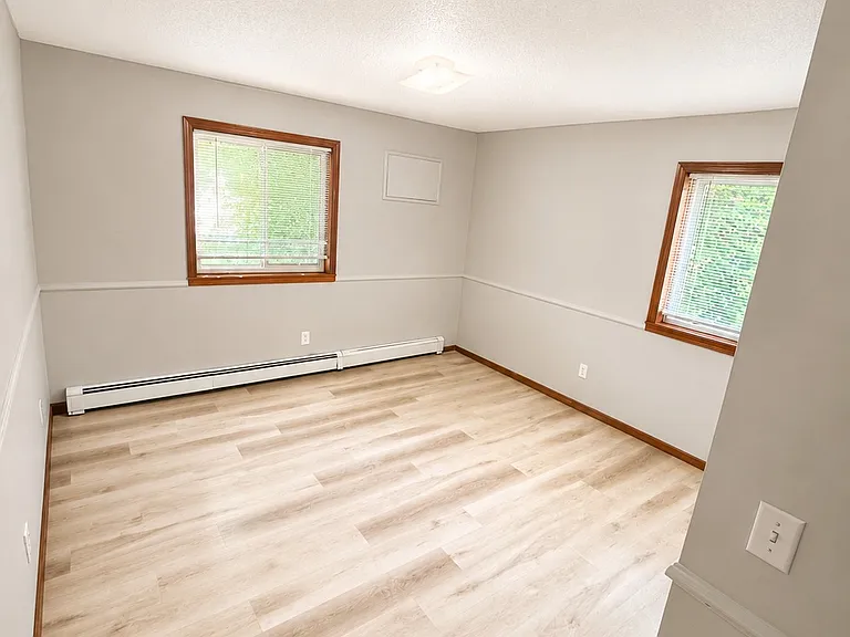 2651 Moundsview Dr #306 — Photo 8