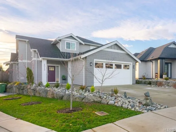 2013 Mountain Vista Dr, Nanaimo, BC V9T 0L4