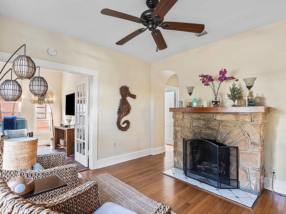 227 N Lakeside Drive, Lake Worth, FL 33460 | Zillow