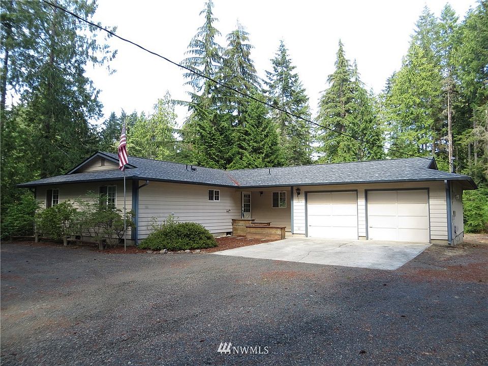 1st image of 1320 E St. Andrews Drive