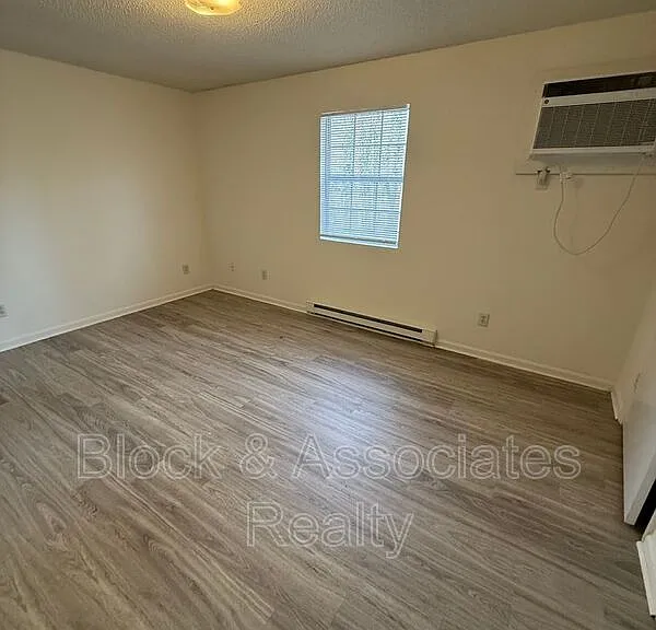 118 Reece Ct #G — Photo 4
