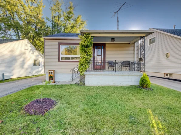 48 Dunkirk Rd, Welland, ON L3B 2N6