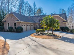 9110 Hawks Cove Rd, Gainesville, GA 30506