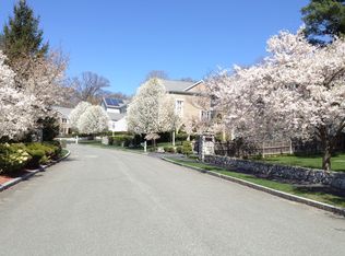 3 Churchill Cir, Winchester, MA 01890