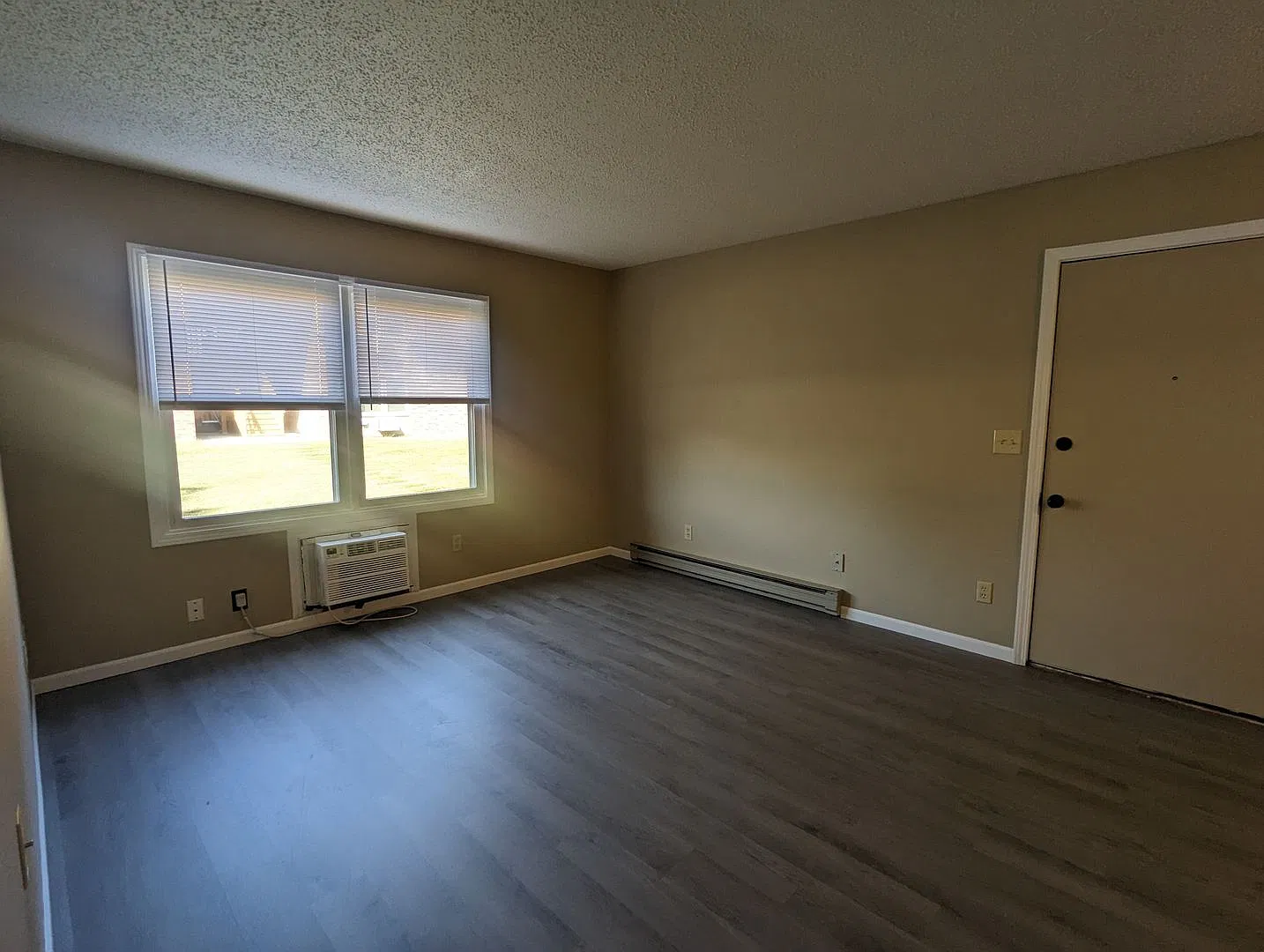 Briarwood Apartments — Photo 4
