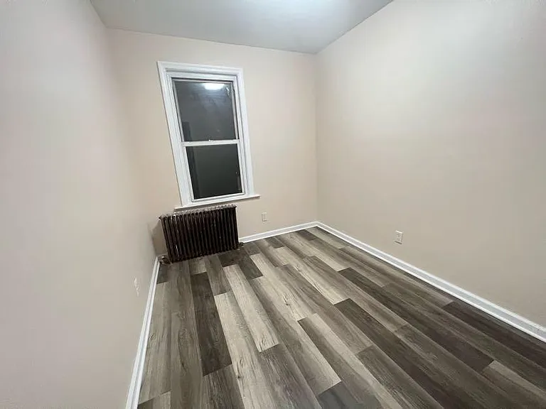 (Bedroom B 1/2) No built in closet, smallest room in the apartment.