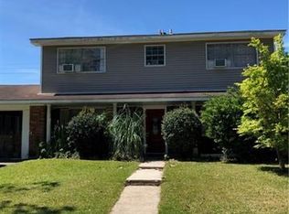 2021 Mediamolle Dr, New Orleans, LA 70114