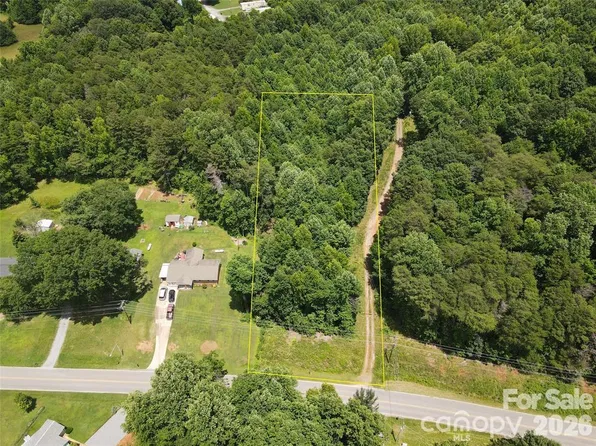 323 Lake Montonia Rd, Kings Mountain, NC 28086