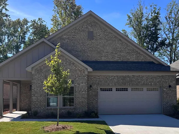 608 Elexa Ct, Greer, SC 29650