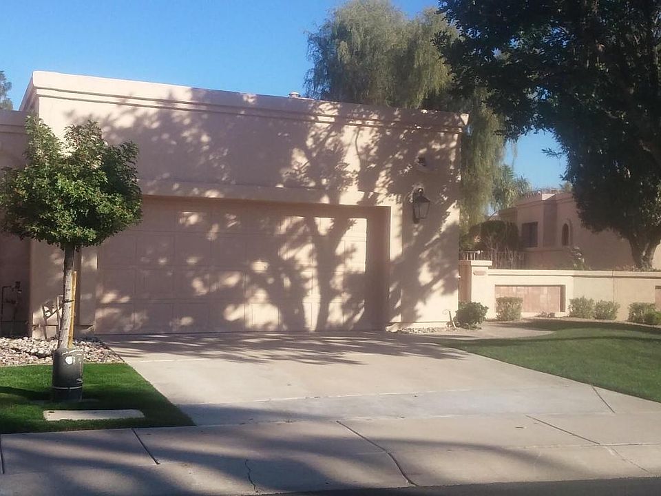 1st image of 10127 N 101st St