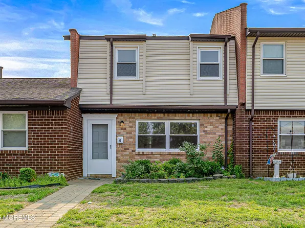 174 Esmeralda Court, Brick, NJ 08724