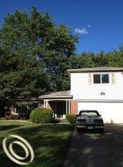 1st image of 21885 Hampshire Ct
