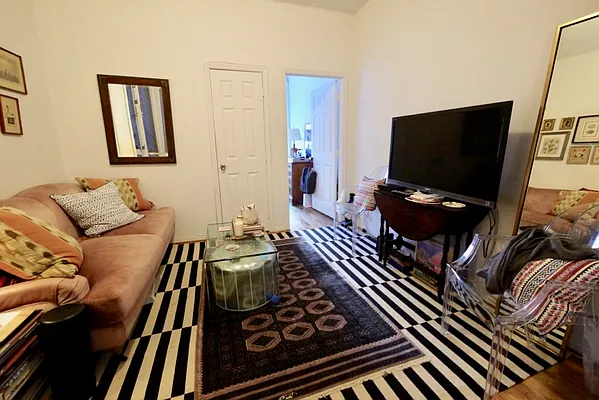 Rented by JM Preston Properties LLC | media 20