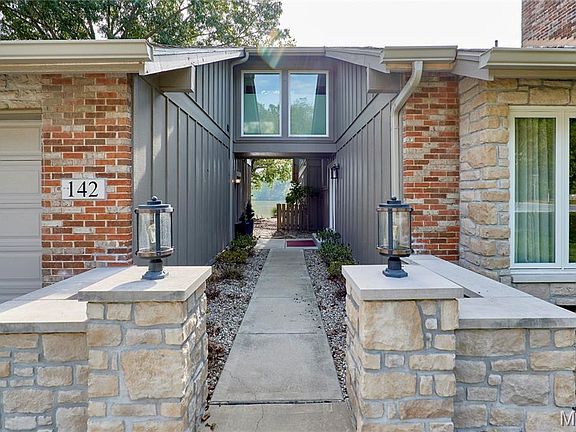 3rd image of 142 Cheri Ct