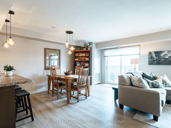 39 Goodwin Dr #408, Guelph, ON N1L 0E5