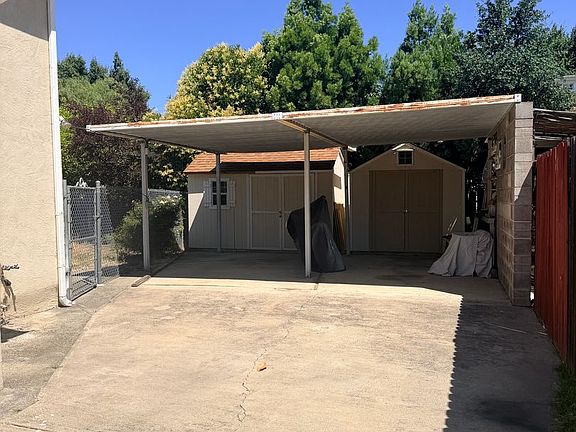 3rd image of 2164 7th St