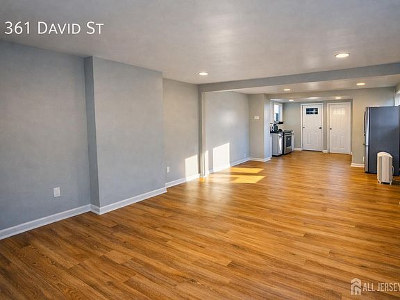 2nd image of 361 David St