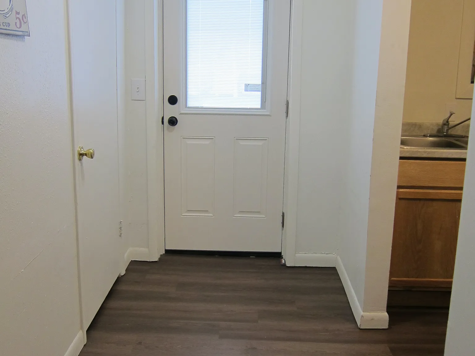 2 bed, 1200 sqft, $1,575 — Photo 2