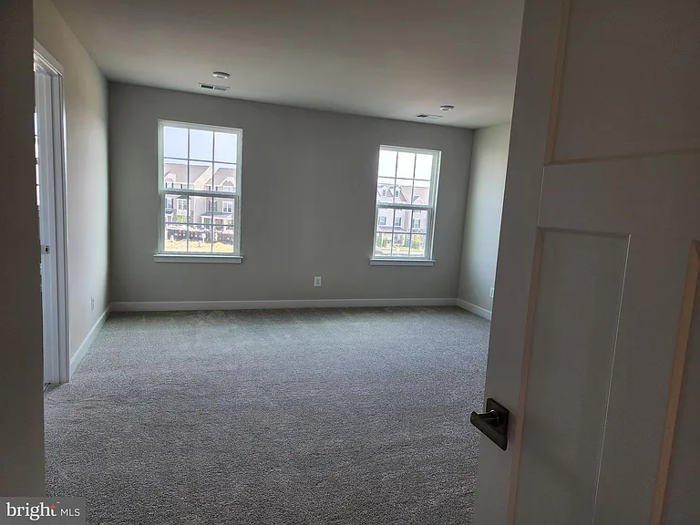 844 New Castle Landing Dr — Photo 45