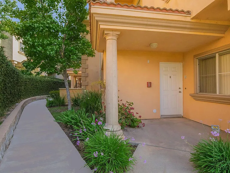 Colony Townhomes — Photo 51