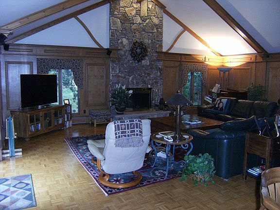 Fabulous Great Room with Fireplace and Wet Bar