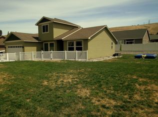 3409 NW Cascade Ave, East Wenatchee, WA 98802