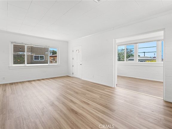 4th image of 511 E Palm Ave