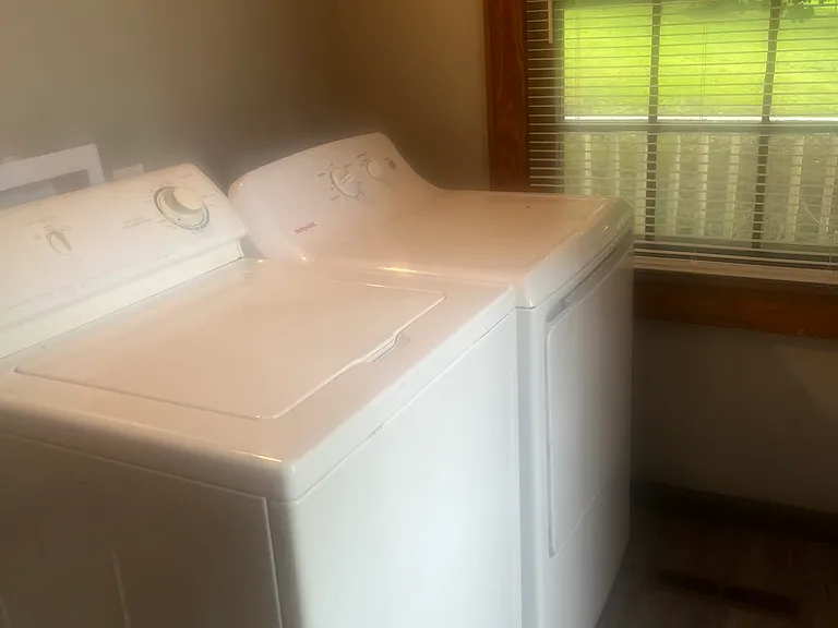 306 Brown St — Photo 2