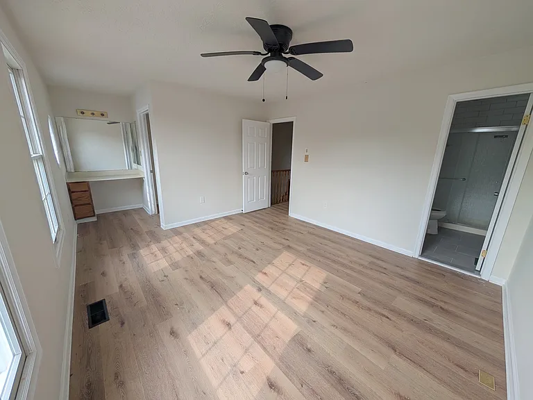 8037 Brightwood Ct — Photo 3