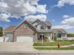 8017 S Camas Meadows Cir, West Jordan, UT 84081