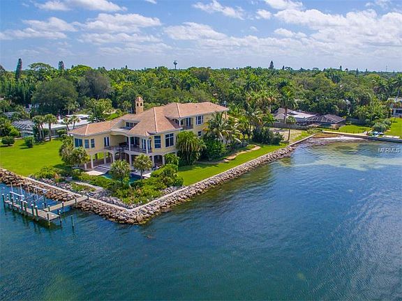 2nd image of 612 Indian Beach Ln