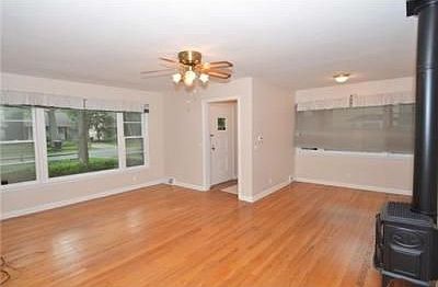 2nd image of 224 Devonshire Dr