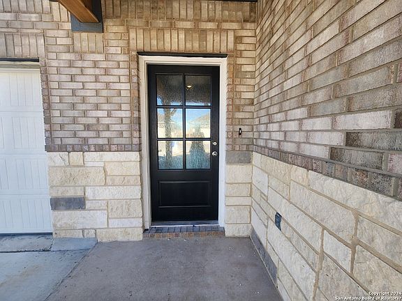 5th image of 14618 Flatiron Cliff