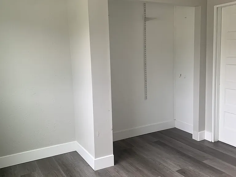 419 Carothers Ave #1 — Photo 12