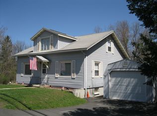 1383 Centre Tpke, Orwigsburg, PA 17961
